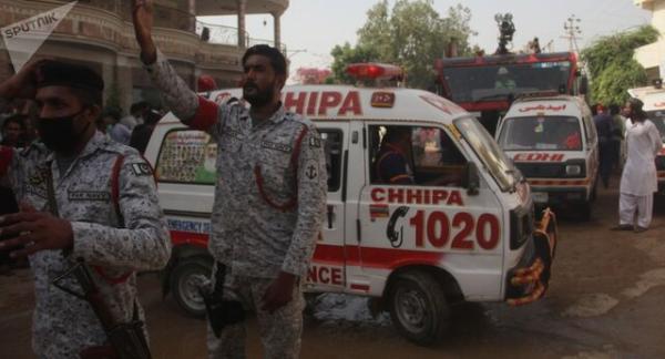 یک کشته و 15 زخمی در نتیجه انفجار بمب در پاکستان